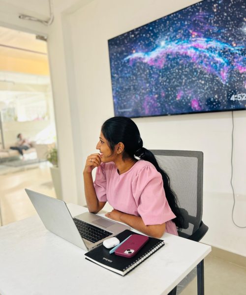 Freelance Digital Marketer Laya M A Thrissur Kerala, Shopify Developer Kerala, WordPress Web Design.